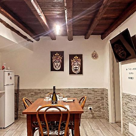 פלרמו La Casetta Del Borgo מראה חיצוני תמונה